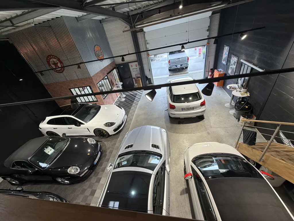 Dépôt-vente automobile à Merignac Asphalte Diffusion