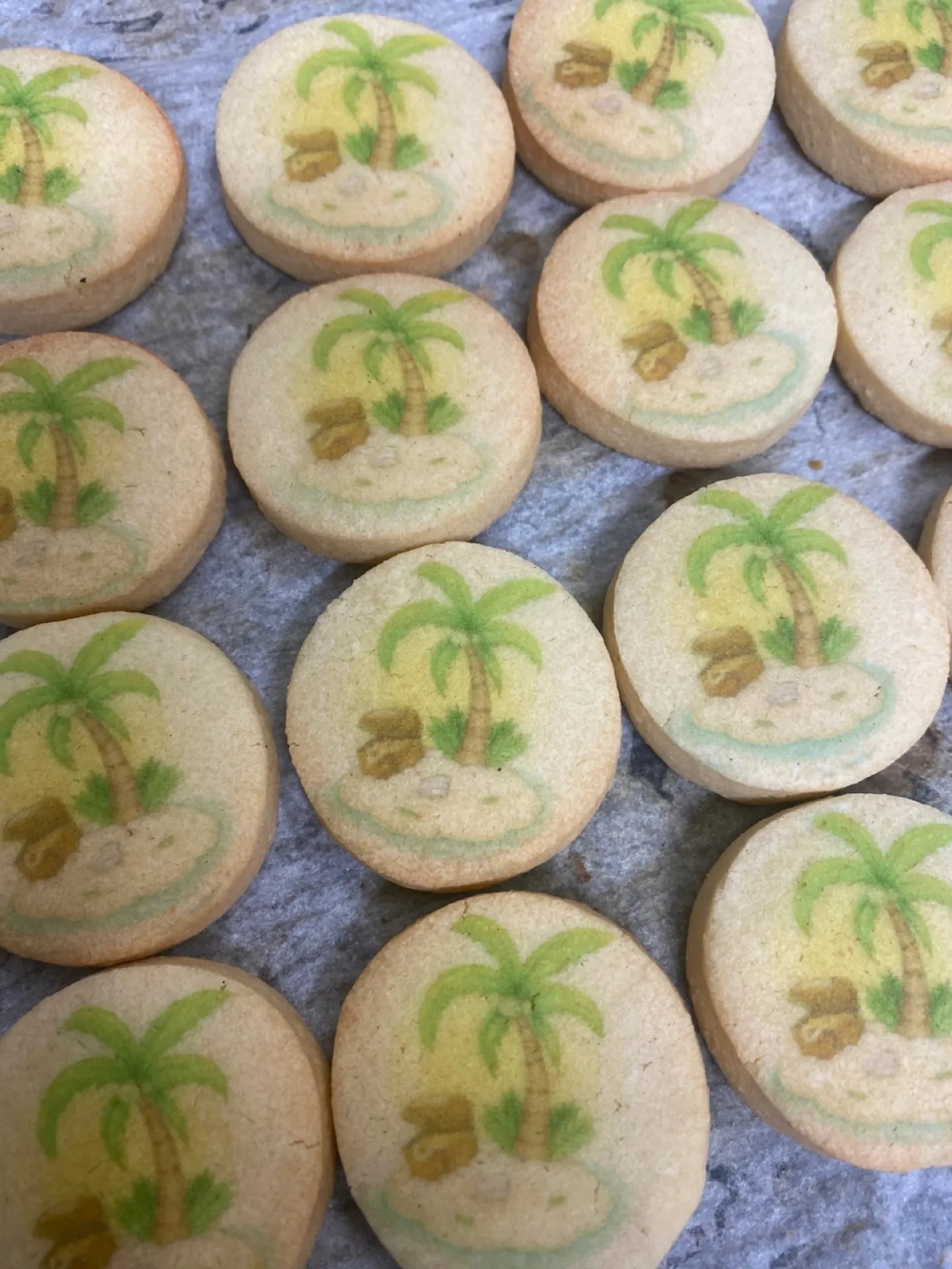 Macarons  personnalisés avec logo d'entreprise à lyon
