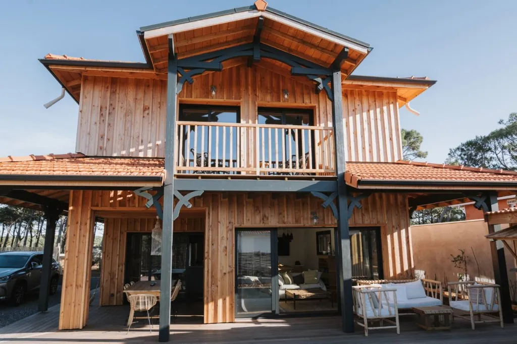Villa 8 personnes avec piscine à 500 m de la plage de lacanau-océan