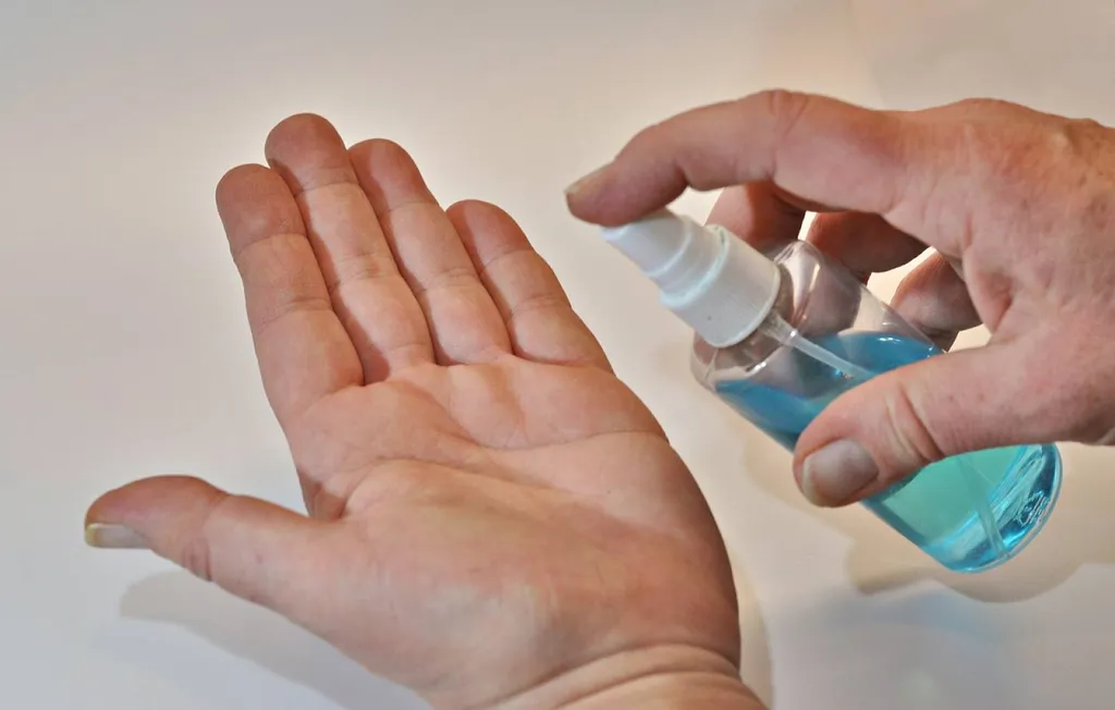 Formulation biocide-virucide naturel sans danger à Lyon