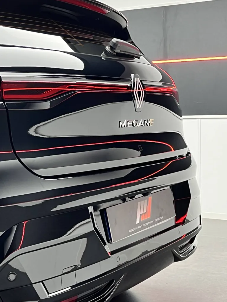 RENAULT MEGANE E-TECH - PROTECTION CERAMIQUE GTECHNIQ