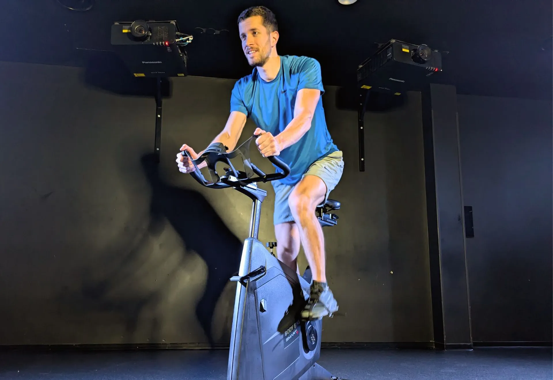 Pour brûler un maximum de calories, suivez le cours de RPM VIRTUAL à Mérignac