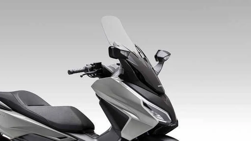 SCOOTER NEUF HONDA FORZA 125 VAR