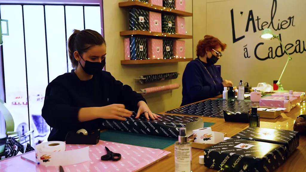 Réalisation d'une vidéo marketing/communication pour l'entreprise Clear Channel à l'occasion de la campagne Lacoste  à Paris La Défense