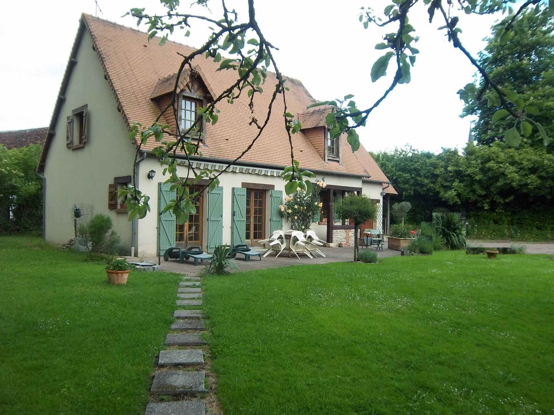 MAISON TRADITIONNELLE proche de LISIEUX, Calvados 14