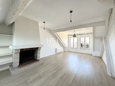 Magnifique appartement en duplex 110,35 M2 à Saint Germain en Laye, 3 mn du RER A