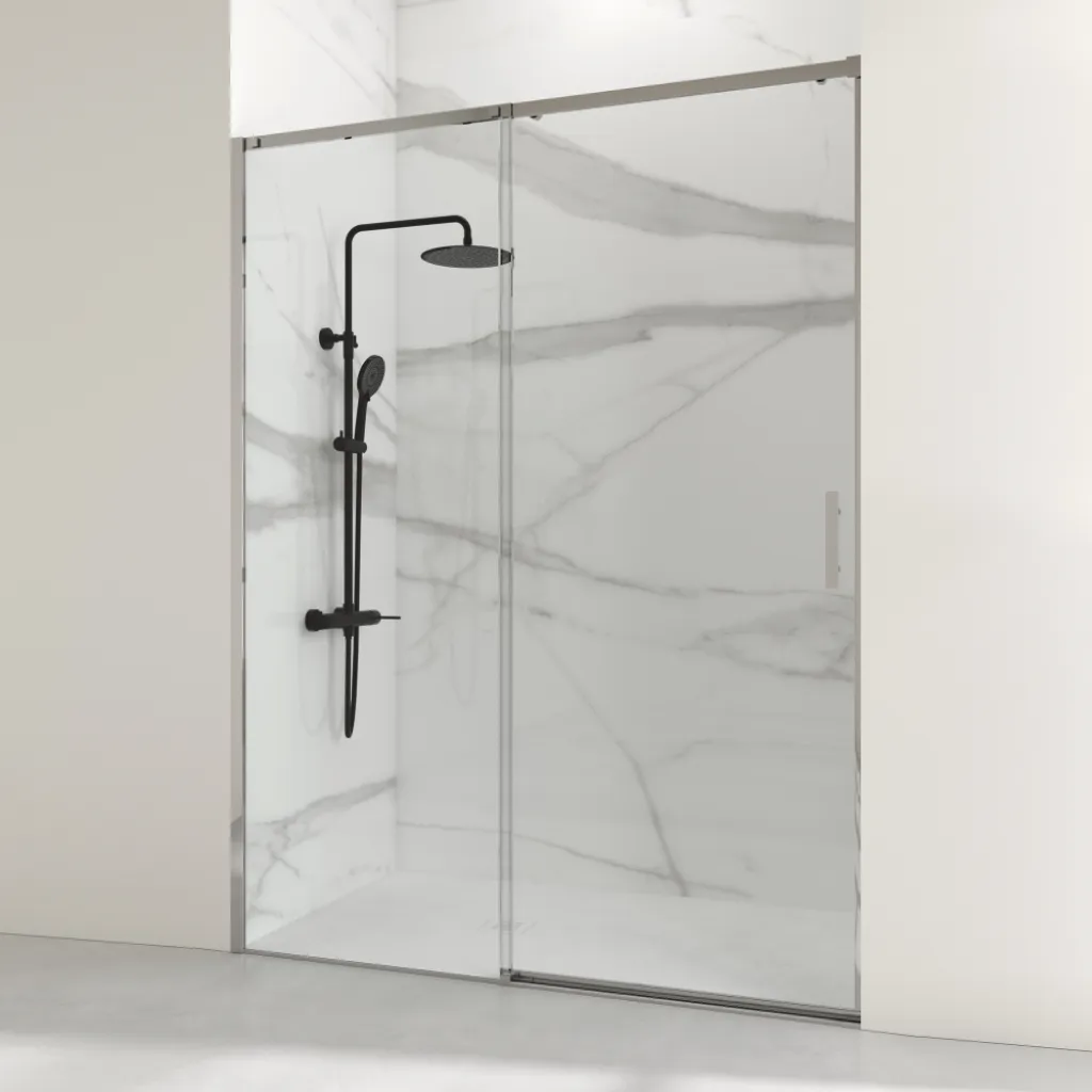 Découvrez la paroi de douche coulissante HELIOS avec verre sécurit anticalcaire, idéale pour salle de bain moderne à Franqueville Saint Pierre proche de Rouen.