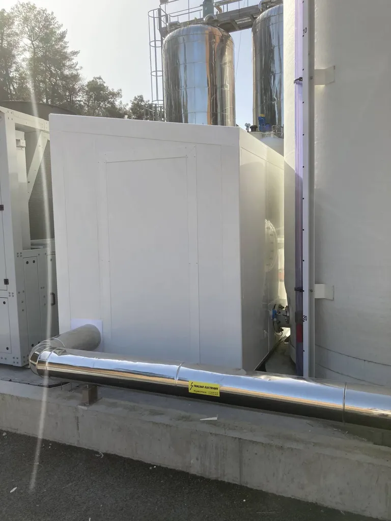 Faire fabriquer une isolation frigorifique pour une fromagerie proche de Rennes 35.