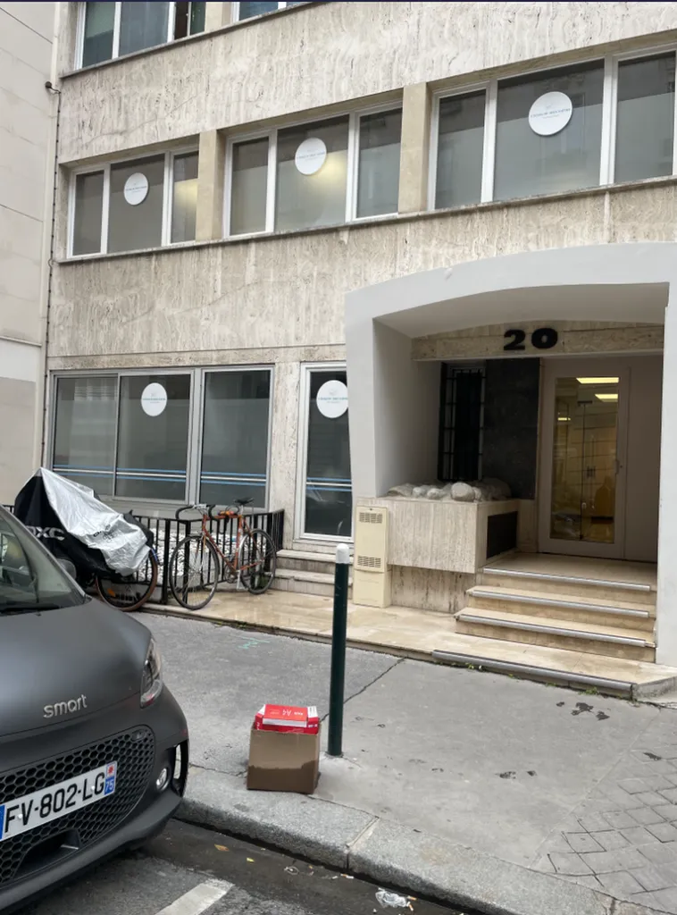 Location - Bureau 96 m², Rue de Chartres, Rue d'Armenonville 92200 NEUILLY-SUR-SEINE