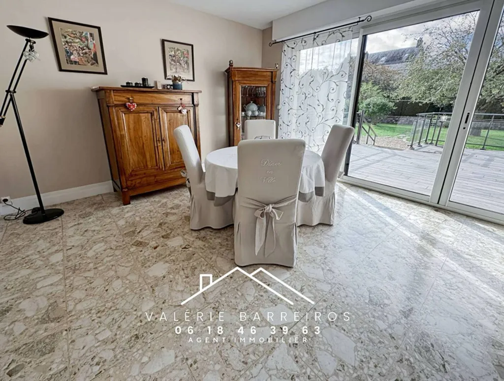 A vendre maison de 132 m² édifiée sur 666 m² de terrain sur la commune de CAUDEBEC LES ELBEUF 76320