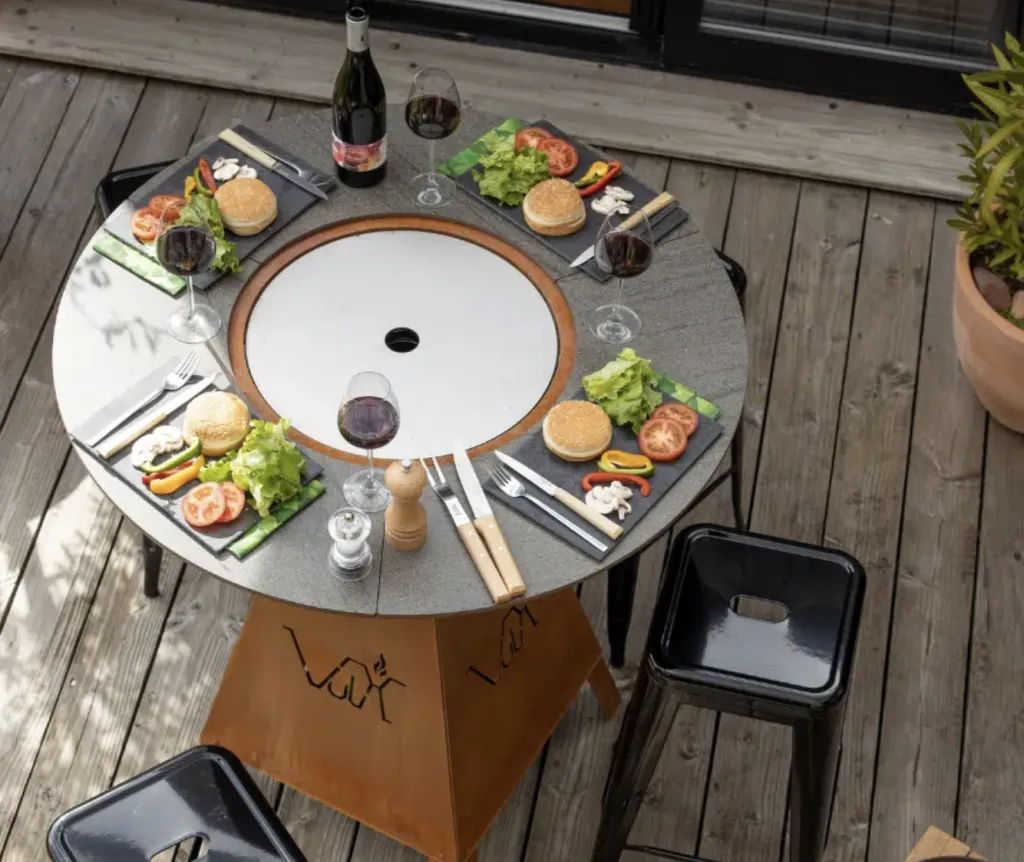 Qu’est-ce qu’une table brasero barbecue ?