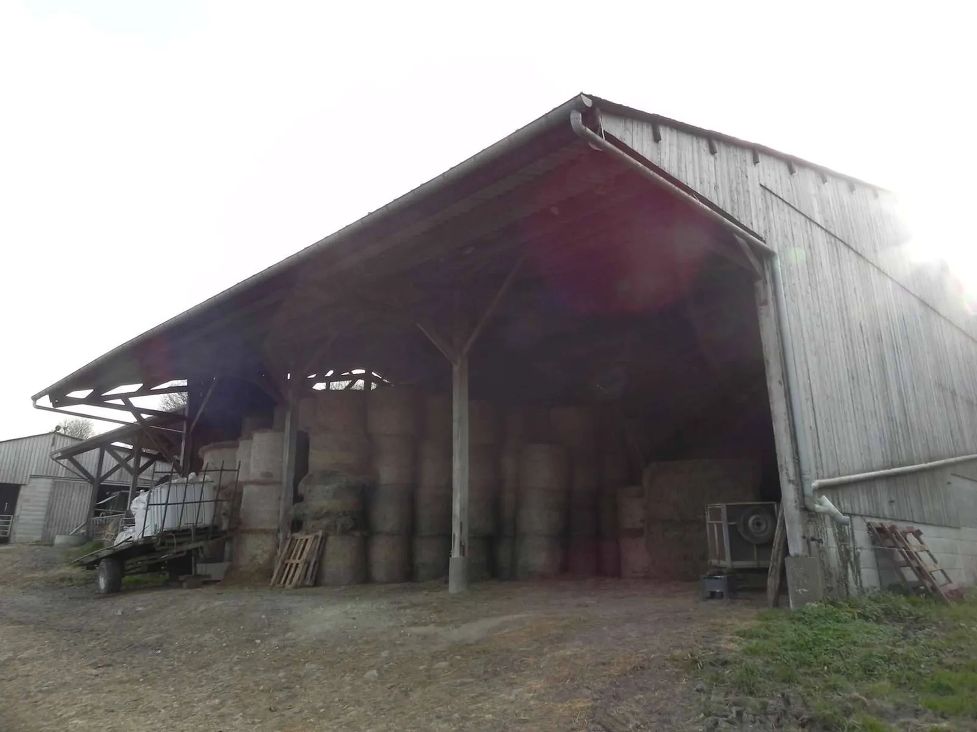 Acquisition de plusieurs hectares de terres agricoles et ses bâtiments, dans le Calvados 14