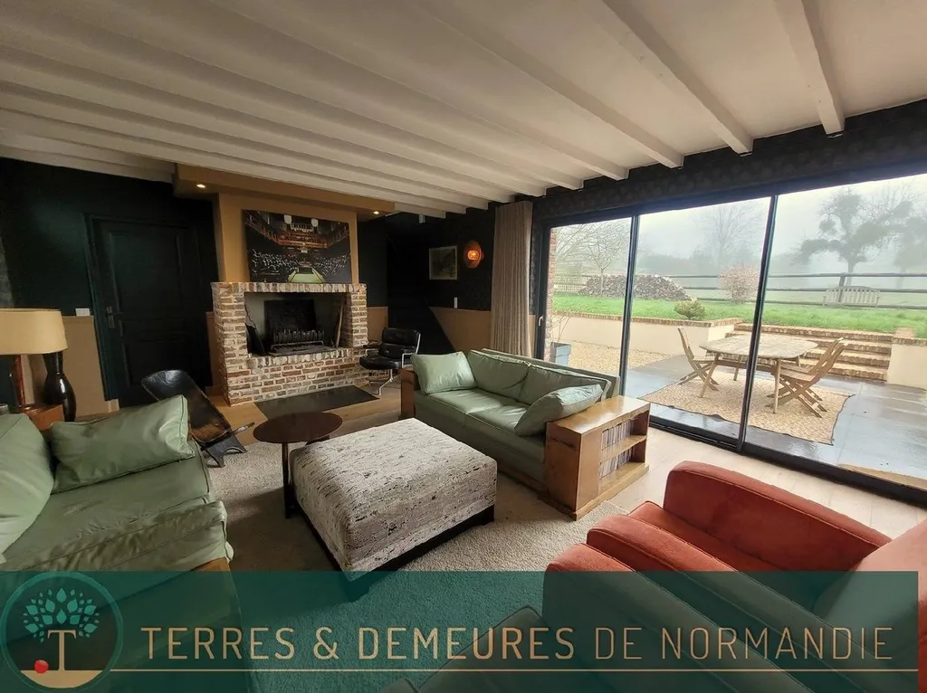 Vente d'une Maison de caractère en briques rénovée, avec jardin, dans la campagne de Pont-l'Evêque 14130