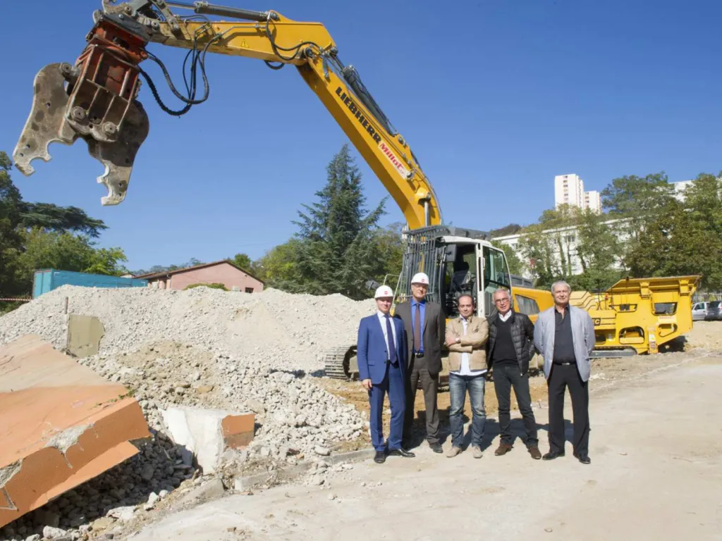 Reportage photographique événementiel pose de la première pierre résidence 