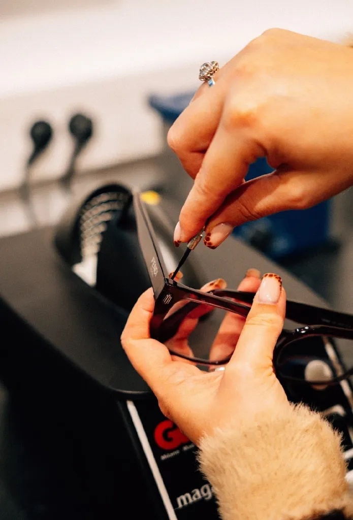 Universal Vision : Votre opticien de proximité pour un service sur-mes