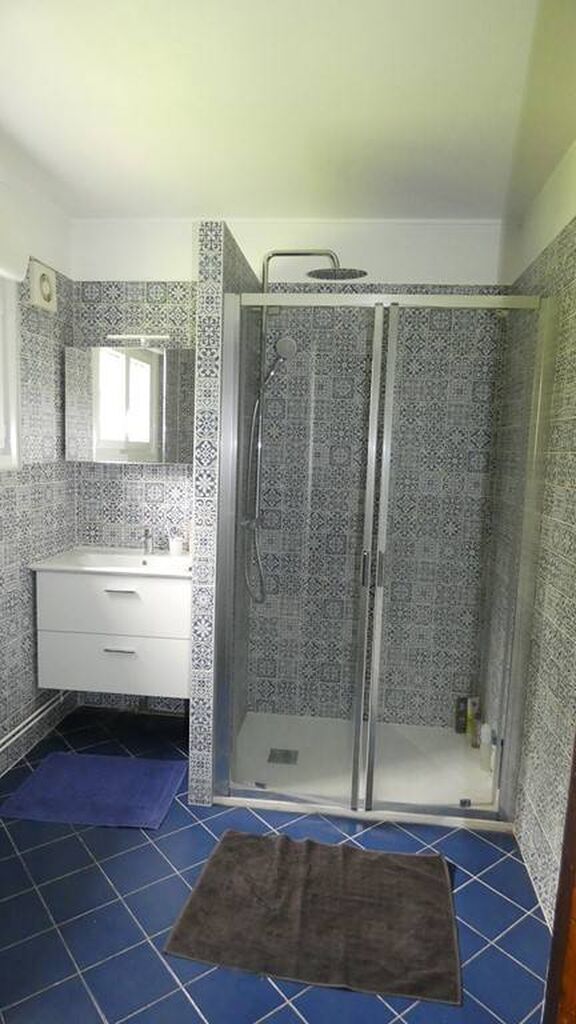 À vendre : Belle demeure Normande, 6 chambres, grand jardin de 1500m². Parfaite pour une famille à la recherche de tranquillité proche de Luneray.