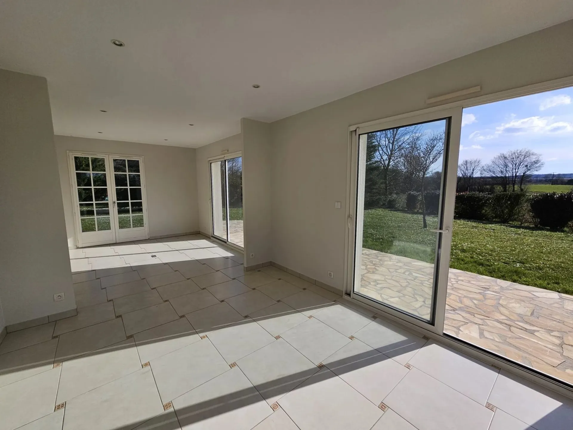 Maison à vendre pour une vie de famille en sarthe proche de champagné