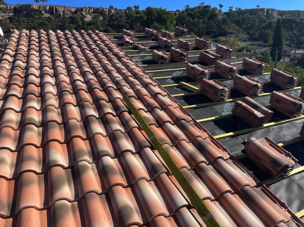 Changement d’une toiture de maison sur Martigues