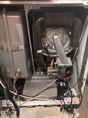 Dépannage d’une chaudière à condensation Saunier Duval F28 à Bondy