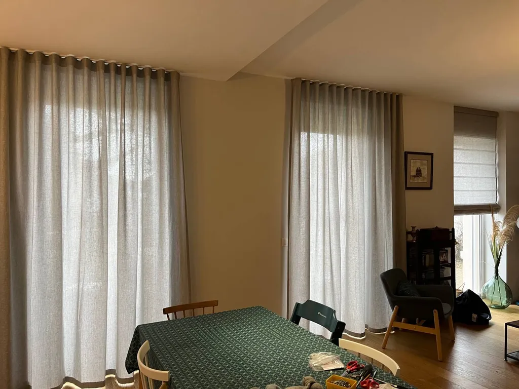 Voilage en tête wave pour un salon, salle à manger à Caluire