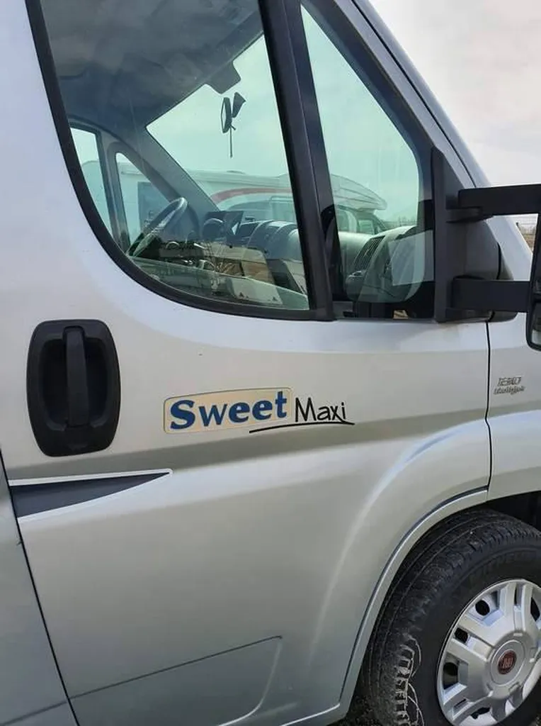 A SAISIR CAMPING CAR CHAUSSON SWEET MAXI dernier véhicule à la vente