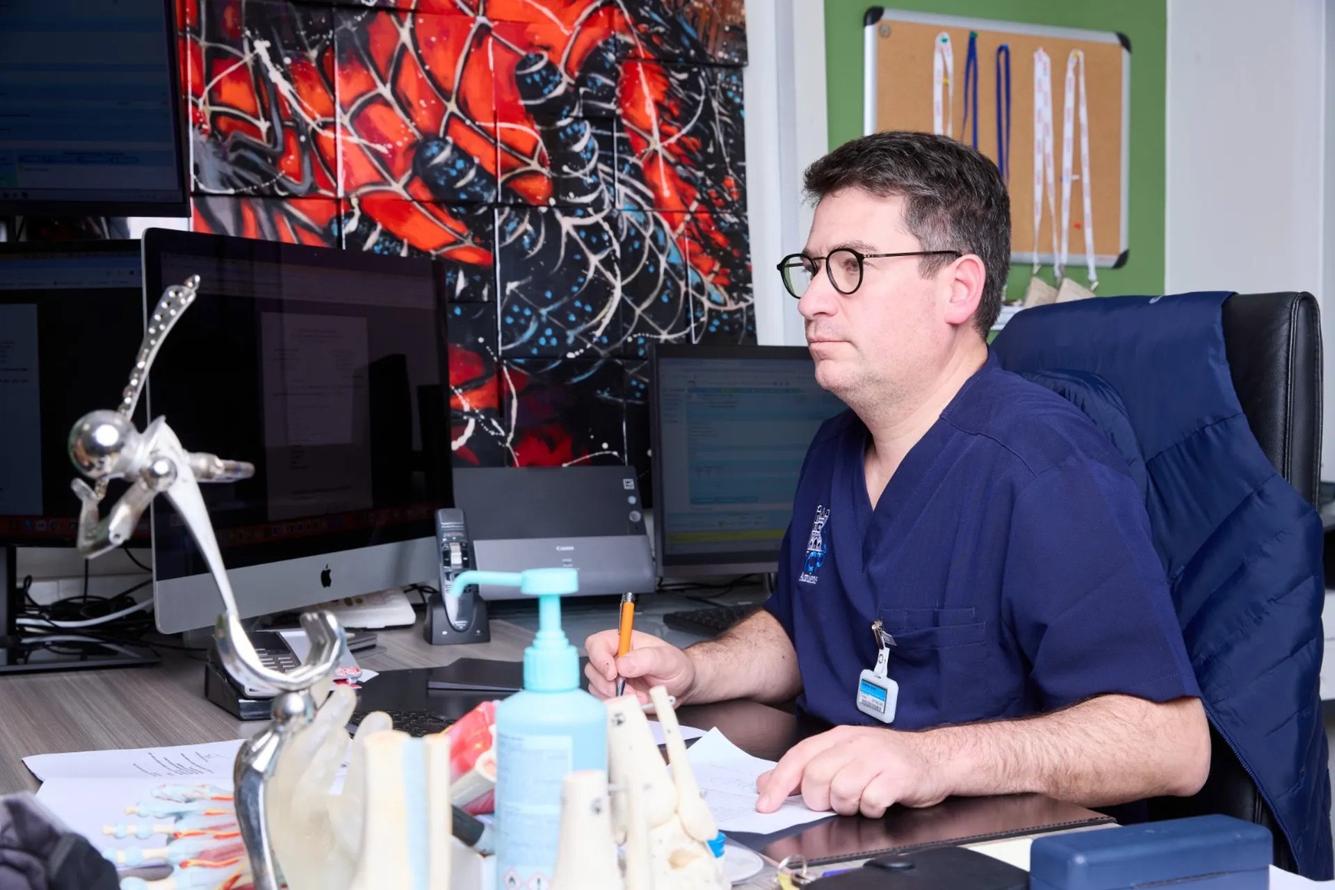 Dr Julien Beldame, chirurgien orthopédiste, spécialiste de la cheville et du pied à l'ICP Amiens