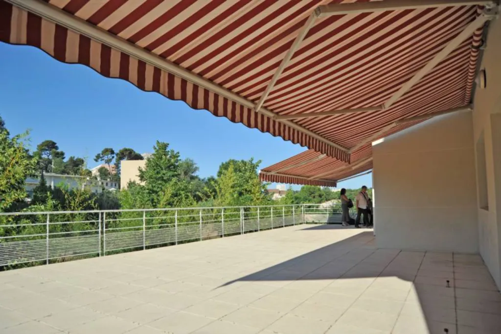 bureau à louer avec parking à Marseille