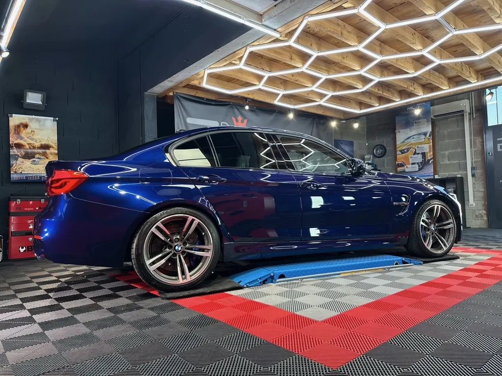 Detailing auto lyon traitement céramique carrosserie BMW M3