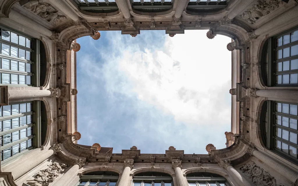 E languente dextera unde praeerat vita quo ferire percitus percitus