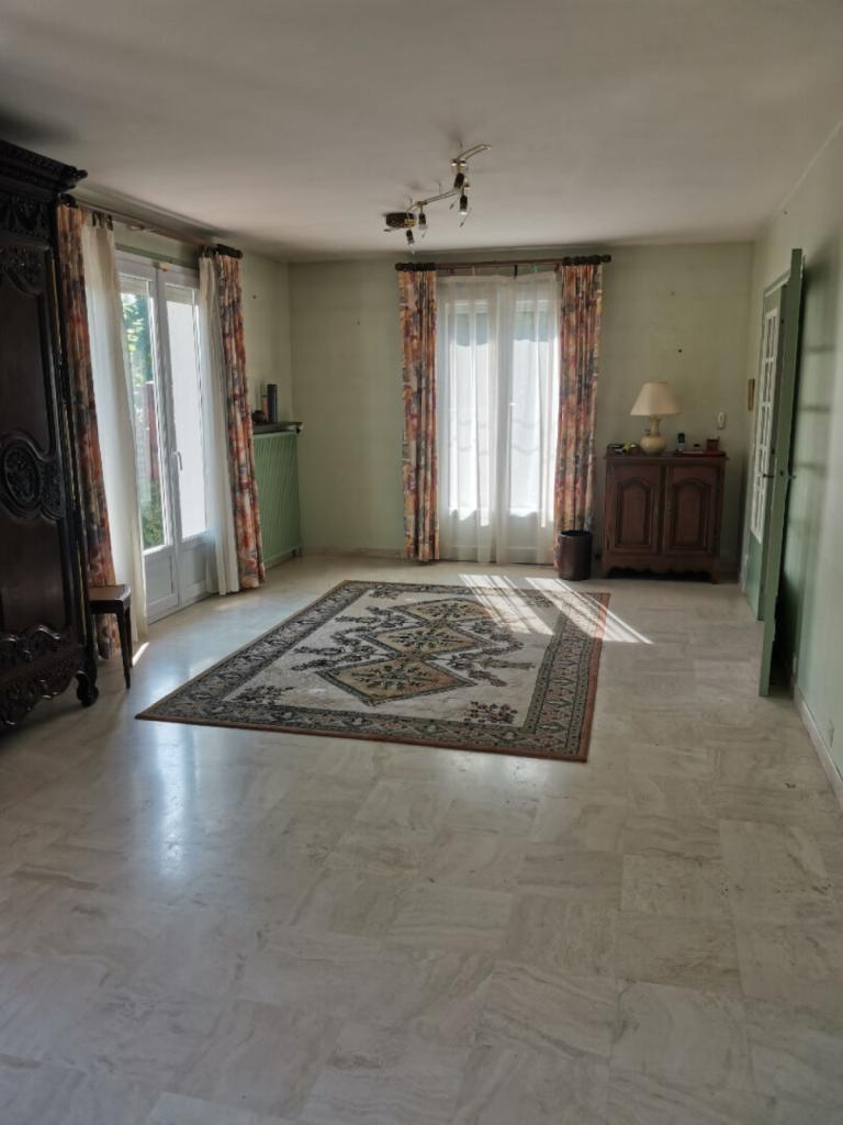 À vendre, maison familiale de 131m² située au centre de Saint-Pierre-les-Elbeuf