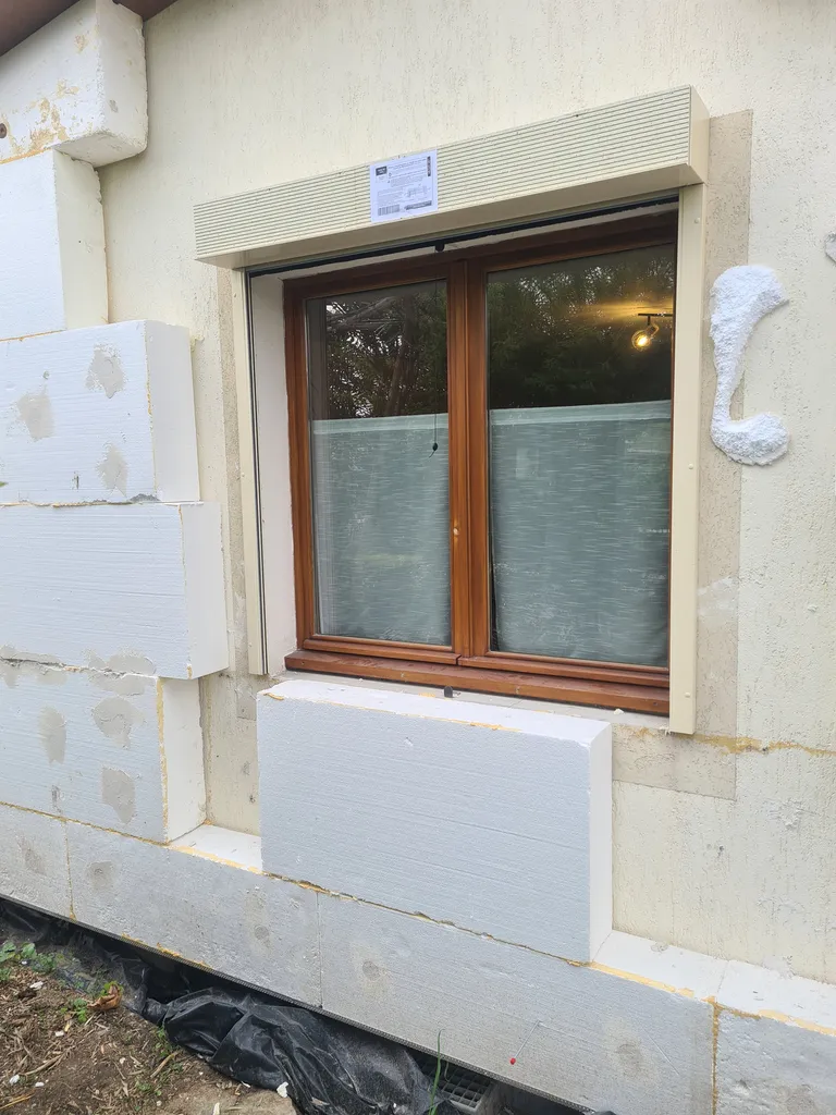 Installation de volet roulant pour ITE Sassenage proche de Grenoble