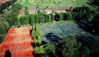 Trouver un stage sportif à la journée pour mon enfant proche de Paris