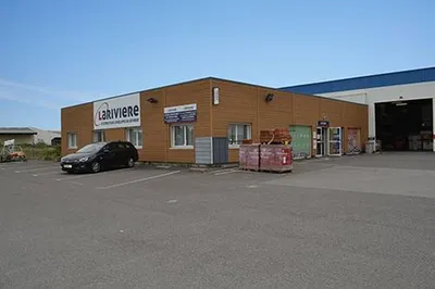 Magasin de materiaux de construction à Bouguenais Lariviere