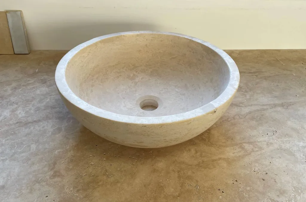 VASQUE EN TRAVERTIN BEIGE RONDE AU FORMAT 40.6 CM DIAMETRE 2