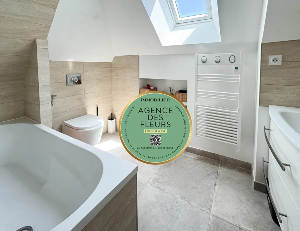 A vendre maison rénovée de 150 m² édifiée sur 880 m² de terrain sur la commune de FRENEUSE 76410