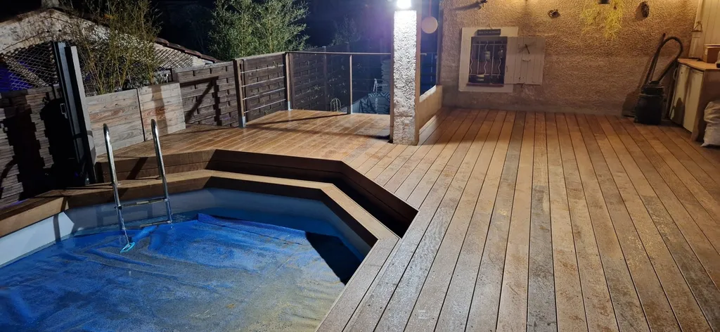 Tour de piscine Rognac