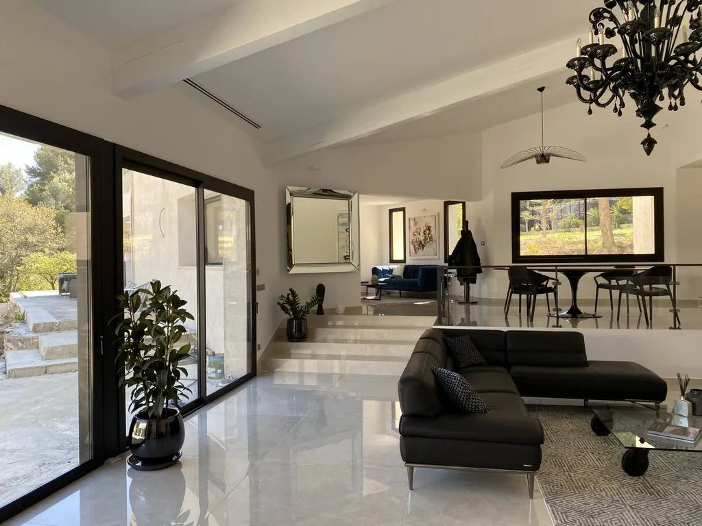 Baies vitrées coulissantes en ALU à Aix en Provence