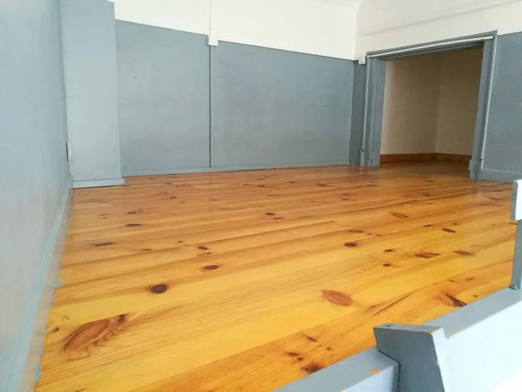A louer STUDIO situé rue Saint-André à Rouen, 375€ charges comprises