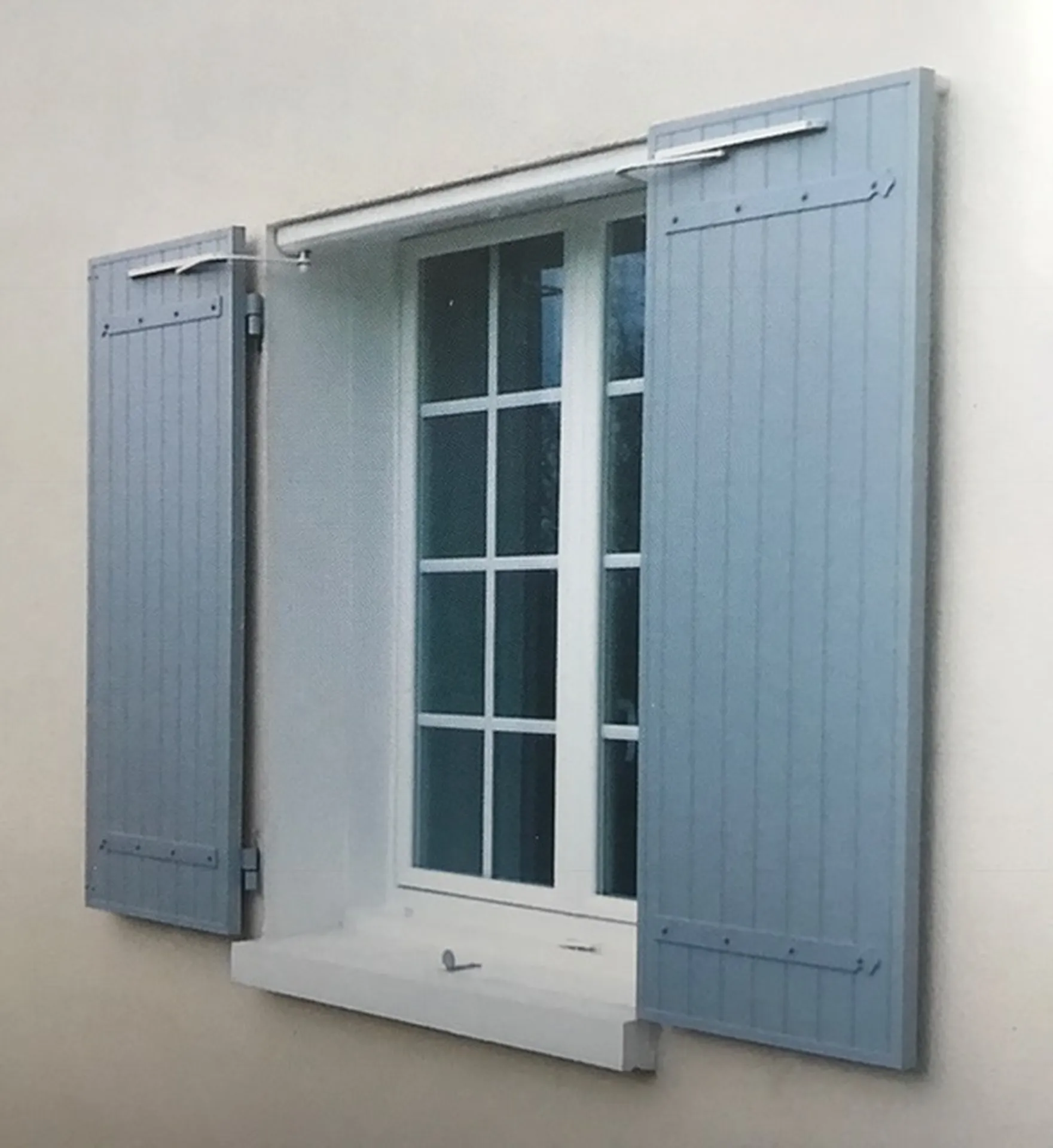 Volets battants 2 vantaux en ALU à AIX EN PROVENCE