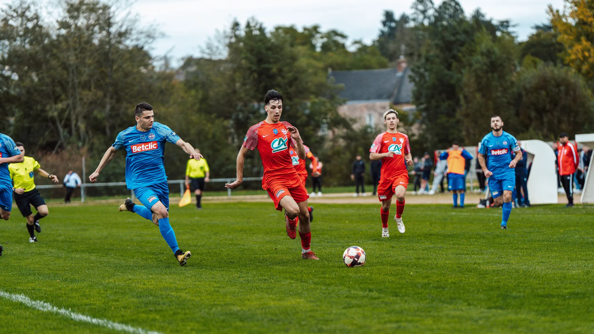 Quelle assurance pour un club sportif : responsabilité civile, individuelle accident et protection des dirigeants, expliquées simplement en France