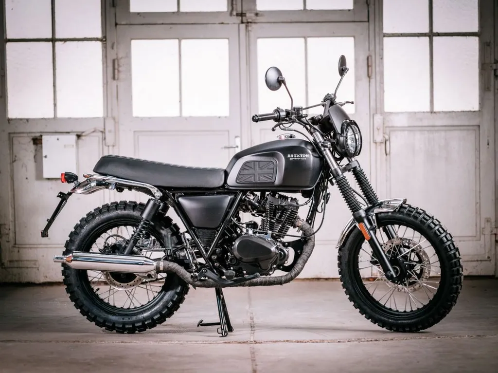 MOTO NEUVE BRIXTON BX125X SCRAMBLER SIX FOURS LES PLAGES
