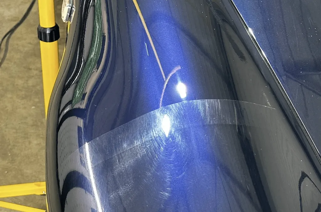 Polissage auto haut de gamme pour brillance miroir et vernis rénové à Feurs 42110 Loire