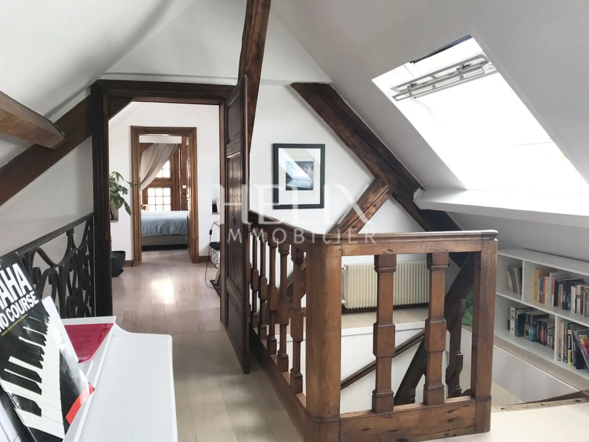 Beau duplex 190 M2 avec terrasse 50 M² à 5 mn RER A