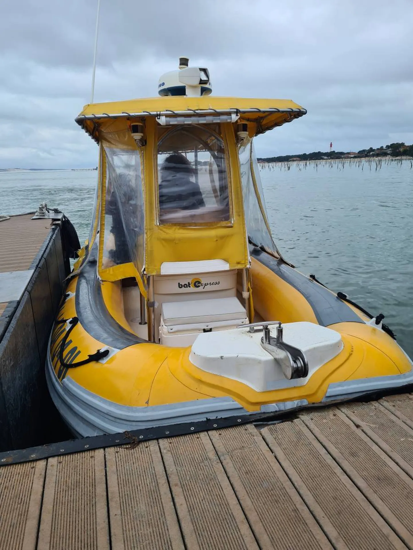 Traversée/Navette Bateau-taxi Cap Ferret / Arcachon pour train matinal ! - Bassin d'ArcachonTraversée/Navette Bateau-taxi Cap Ferret / Arcachon pour train matinal ! - Bassin d'Arcachon
