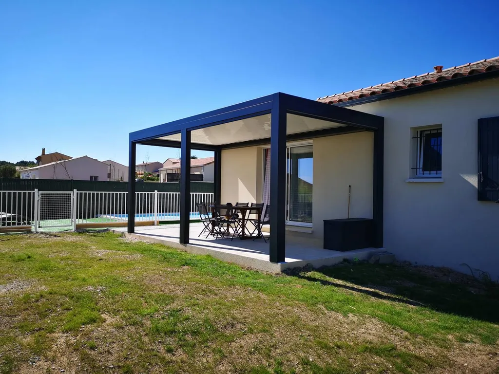 Entreprise qui installe des pergolas bioclimatique dans le Luberon (84)