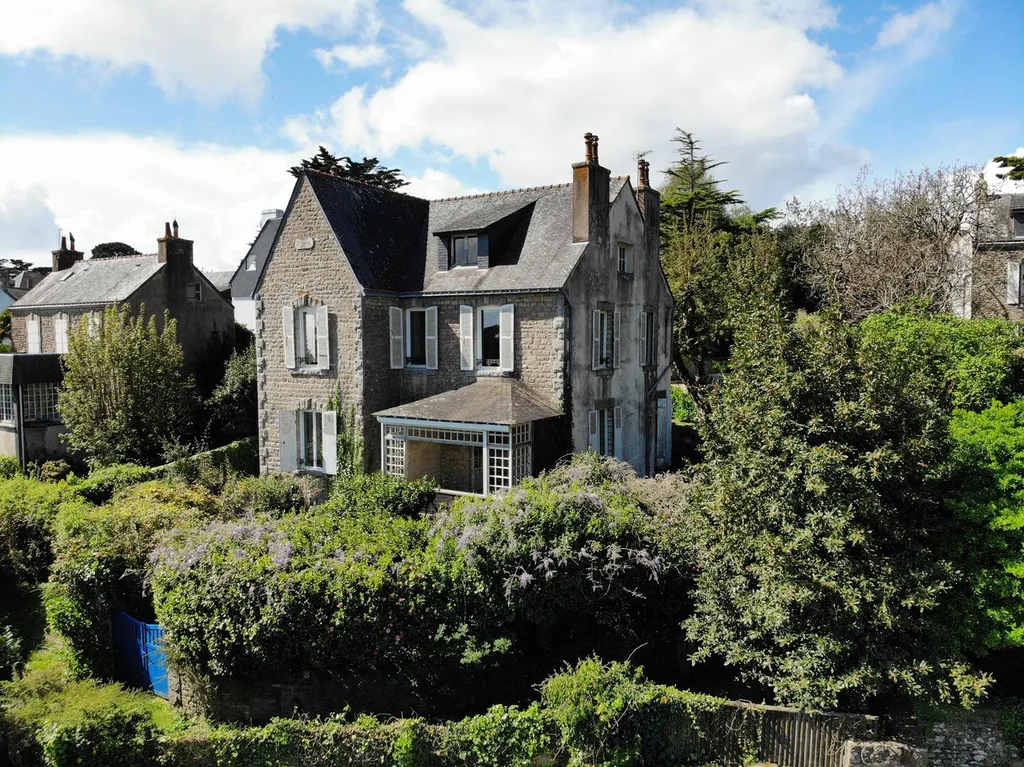 2585 - Propriété d'exception avec vue sur le port et le chenal