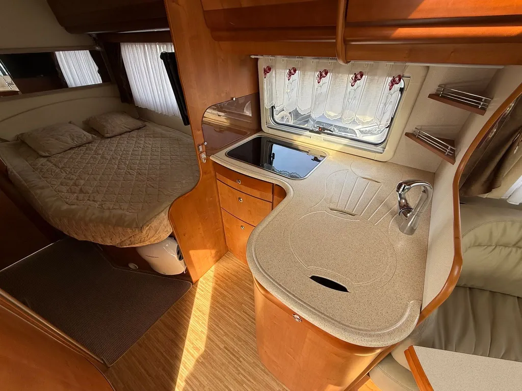 MERCEDES BENZ ESTEREL 39LB INTÉGRALE SPRINTER 316D 158CV BA