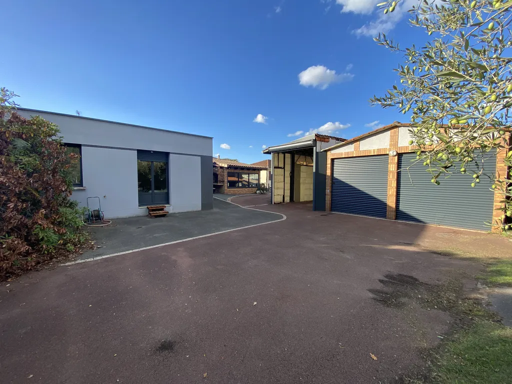 Maison 6 pièces 177 m² · à Sainte-Hélène · 177 m² · 675 000 €