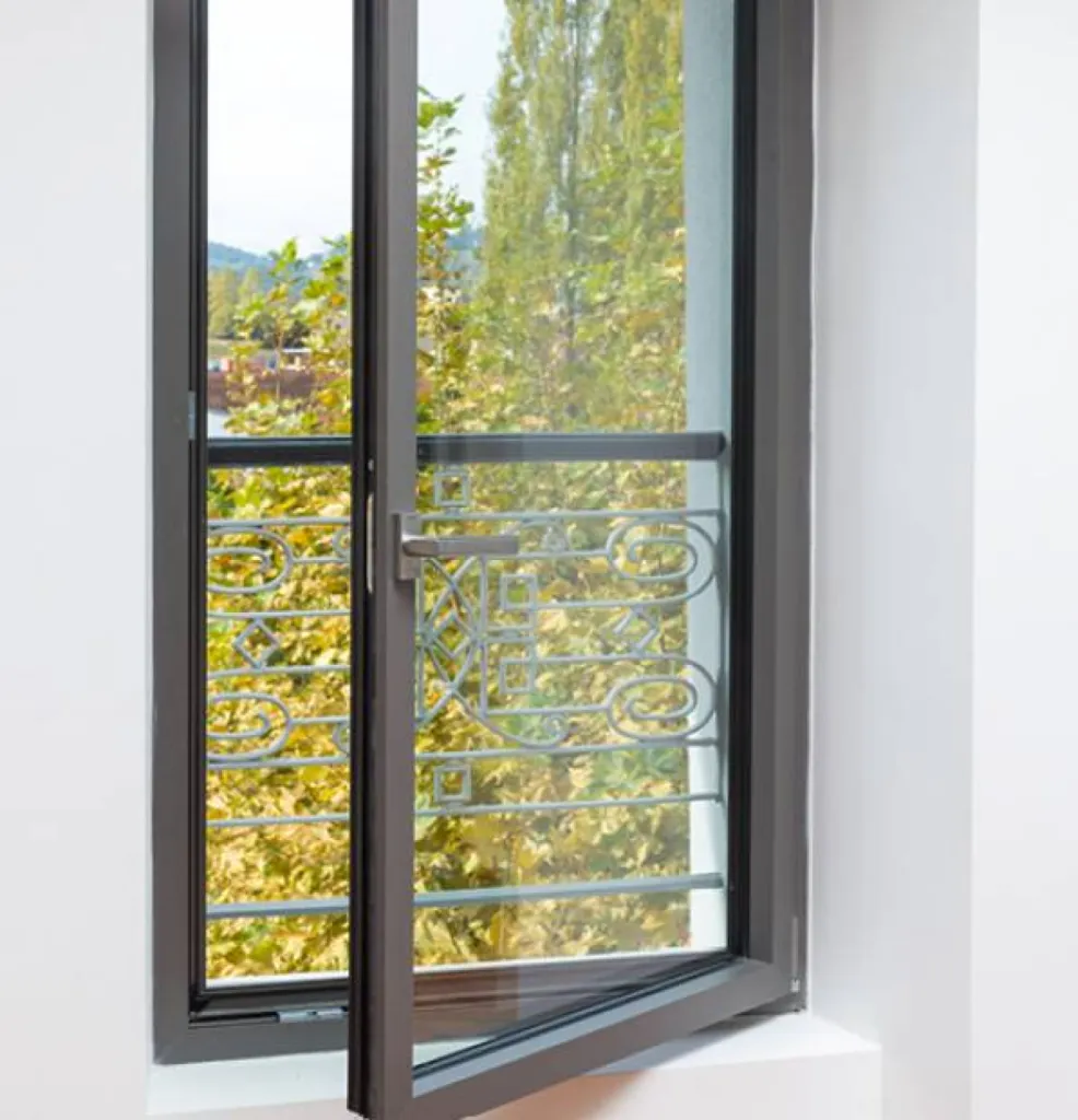 Fenêtre en aluminium KLINE