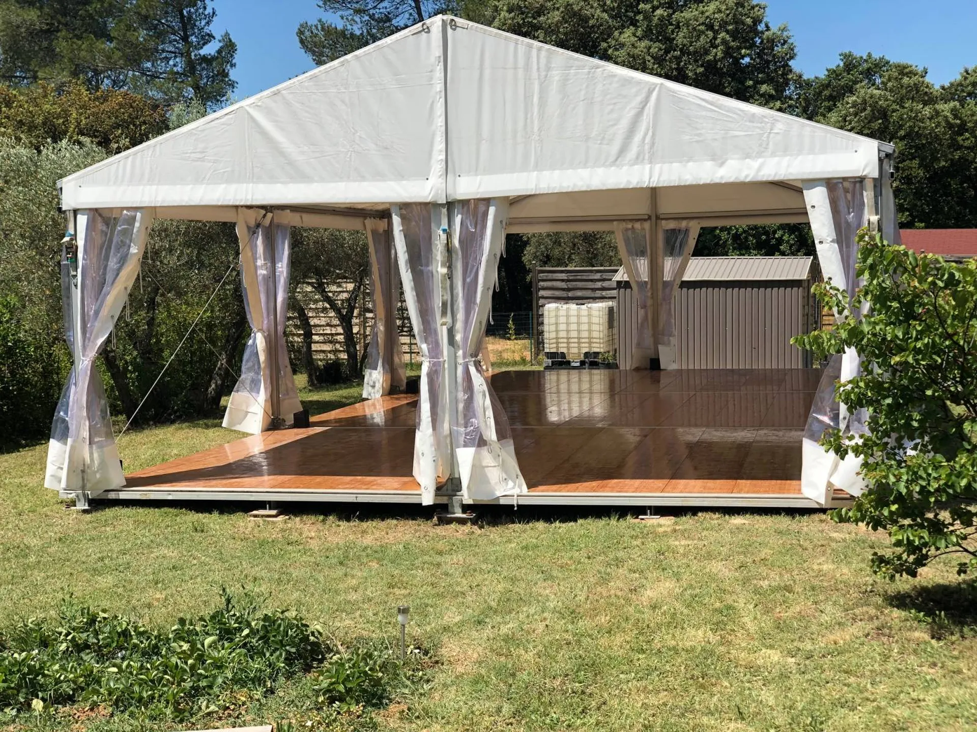 Location de chapiteau - 6m